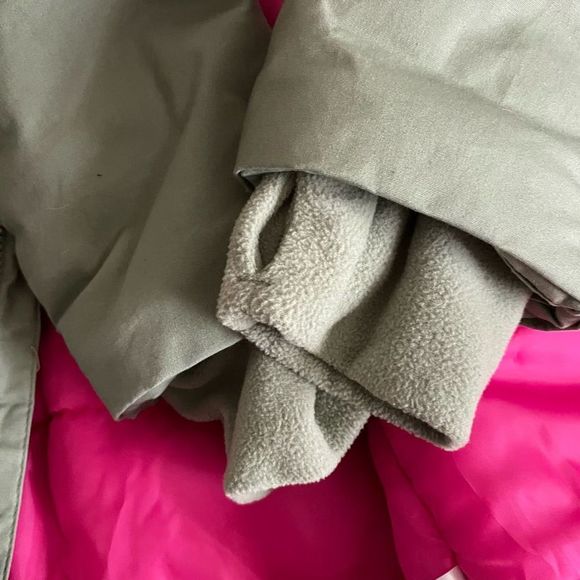 CAT & JACK PARKA - Picture 6 of 7